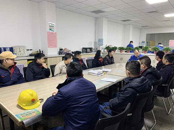 1614580188251305.jpeg 班組召開節水減能班后會.jpg