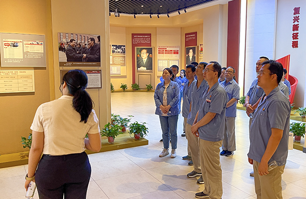 8月11日，物資采供部黨支部和計劃財務部黨支部聯合開展主題黨日活動 (4)    600.jpg