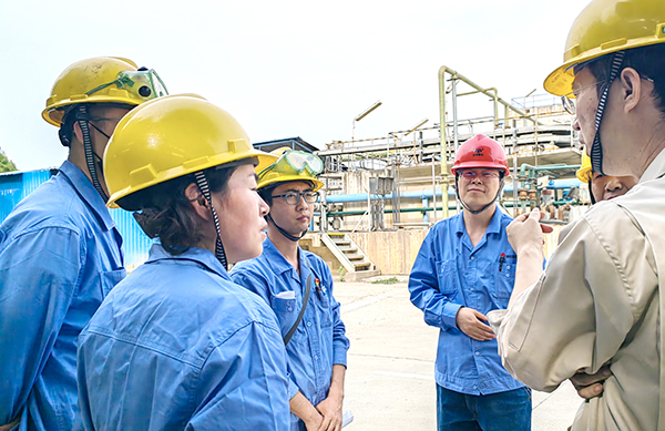 1719453442195546.jpeg 物料車間對污水處理崗位人員進行現場培訓.jpg