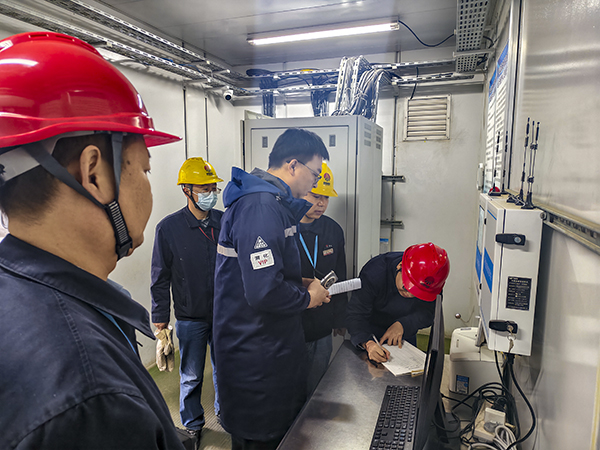 161763257639192892.jpg 11月13日調(diào)研組現(xiàn)場(chǎng)檢查.jpg